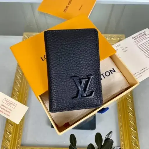 Louis_Vuitton_Unisex_Black_Pocket_Wallet