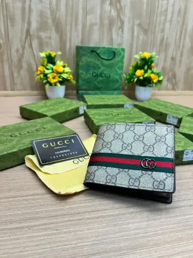 GUCCI WALLET V730